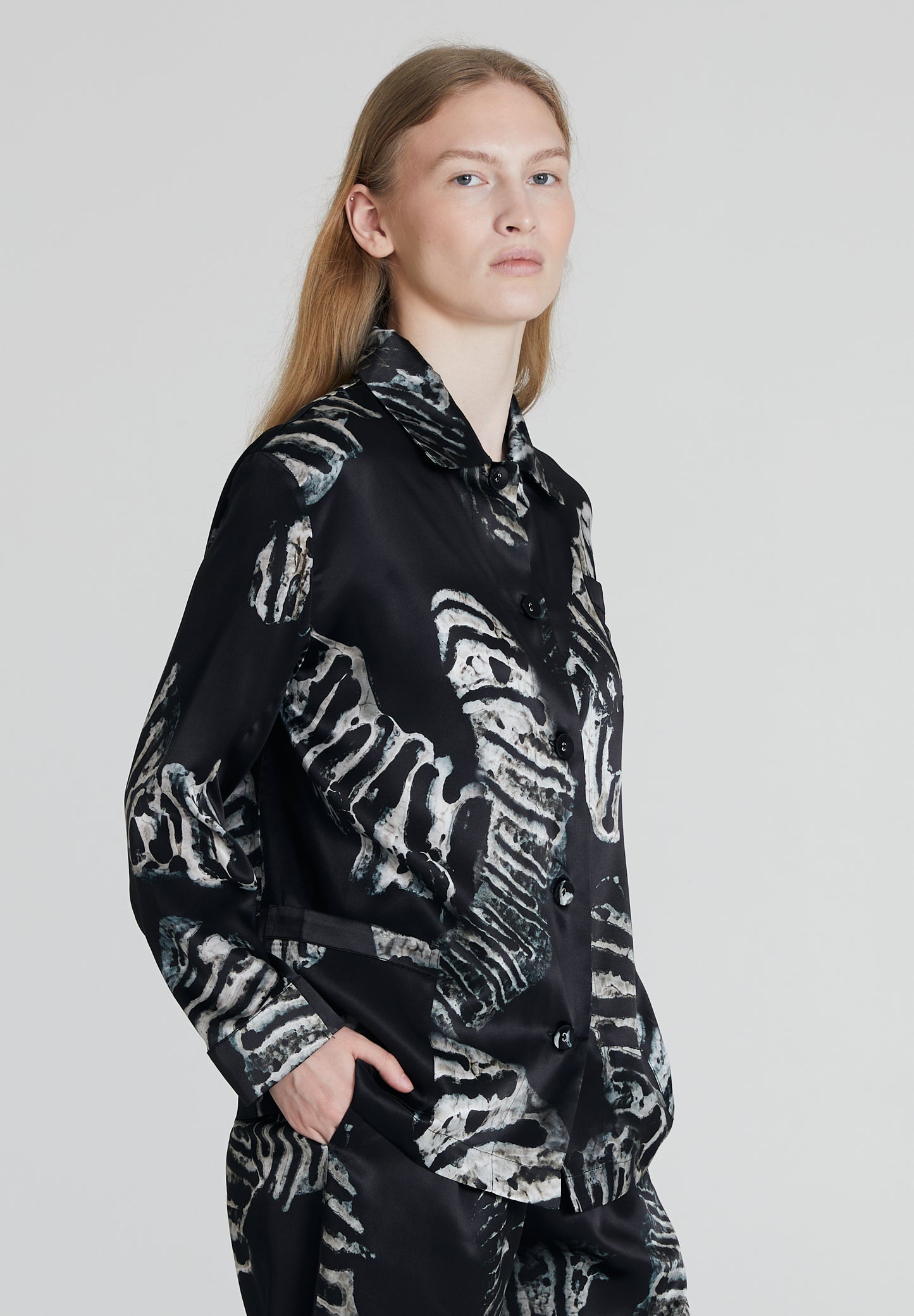 All Day Silk Set - Black & Silver Moth